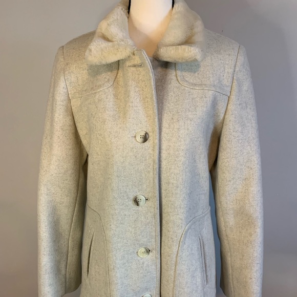 Vintage Ivory Women's Long Pea Coat Faux Fur Collar Single Breasted Lapel Size 8 - Picture 8 of 9